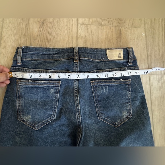 Zara Basic. Women's Blue Pearl Embellished Jeans 👖🧋 - Picture 7 of 14